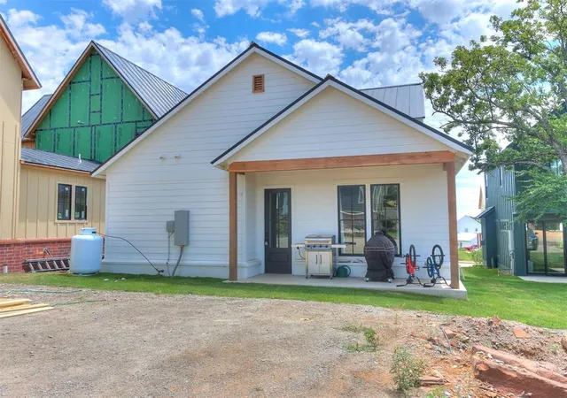 Photo 30 of Single family home for sale at 47 Ramble Along Rd, Carlton Landing, OK 74432 | MLS# 1159540 | Listing updated on 2025-09-26