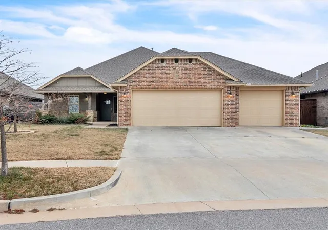 1st image of 13320 Outdoor Living Dr, Piedmont, OK 73078 | MLS# 1161408