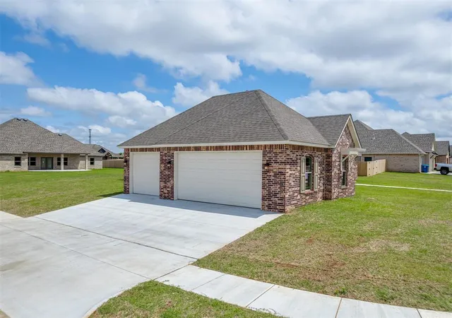 50th image of 1212 Jaden Blvd, Tuttle, OK 73089 | MLS# 1162576