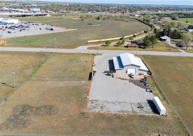 3rd image of E Eagle Rd, Weatherford, OK 73096 | MLS# 1162892