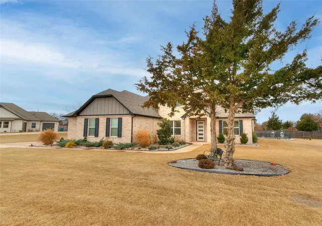 Photo 2 of Single family home for sale at 14509 Everton Dr, Jones, OK 73049 | MLS# 1163176 | Listing updated on 2025-07-24