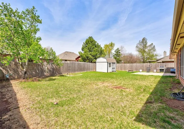 37th image of 2600 Halifax Way, Norman, OK 73069 | MLS# 1163447