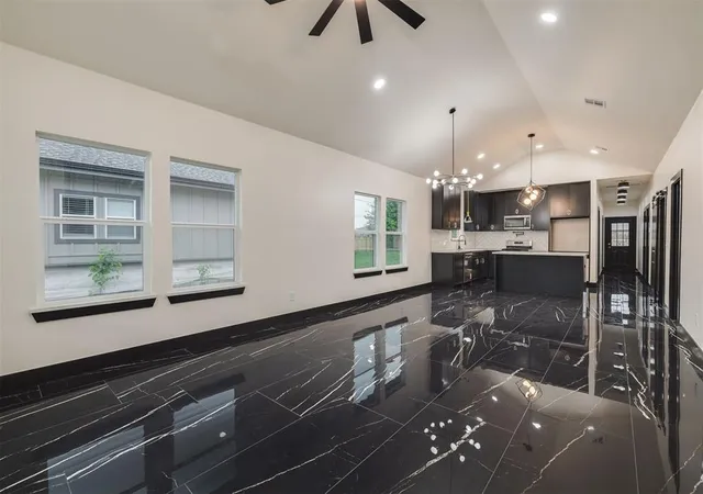 Photo 3 of Single family home for sale at 528 NW 112th Street, Oklahoma City, OK 73114 | MLS# 1163731 | Listing updated on 2025-09-17