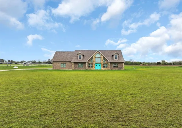 Photo 1 of Single family home for sale at 24360 N County Road 3288, Wynnewood, OK 73098 | MLS# 1164506 | Listing updated on 2025-07-24