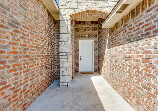 4th image of 3719 Black Forrest Ct, Newcastle, OK 73065 | MLS# 1164931