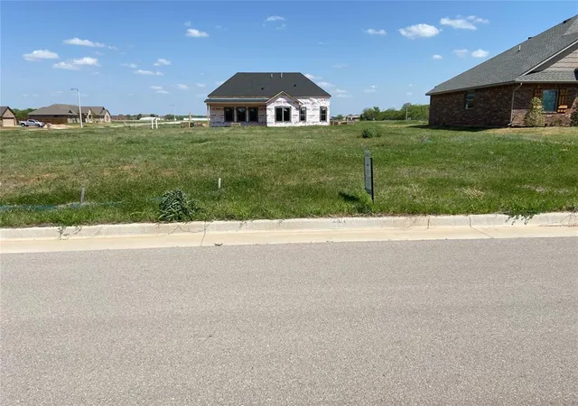 1st image of 1656 Quail Ridge Ct, Newcastle, OK 73065 | MLS# 1165106