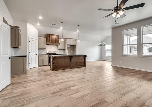 5th image of 5005 Vine Cliff Rd, Mustang, OK 73064 | MLS# 1165192