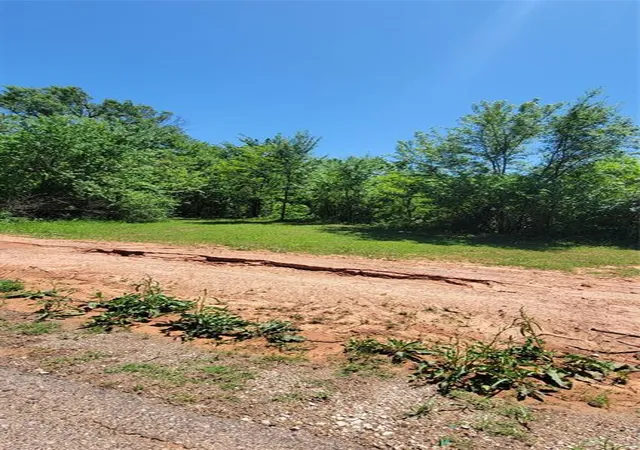 Photo 4 of Land for sale at E Fay St, Shawnee, OK 74801 | MLS# 1166116 | Listing updated on 2026-04-22