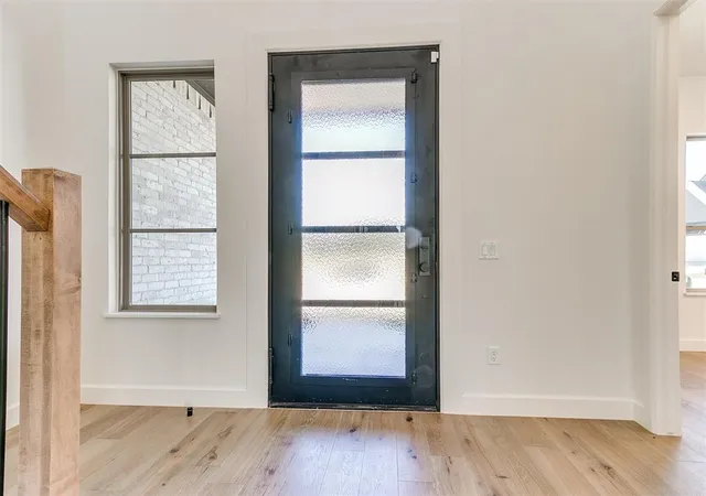 3rd image of 2333 Amante Ct, Edmond, OK 73034 | MLS# 1166372