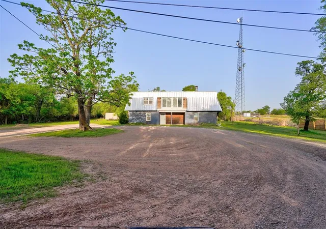 5th image of 205 Whispering Ln, Newcastle, OK 73065 | MLS# 1166374