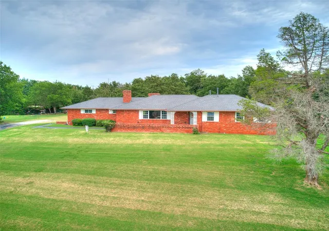 32nd image of 4432 Woodland Ave, Oklahoma City, OK 73105 | MLS# 1166397