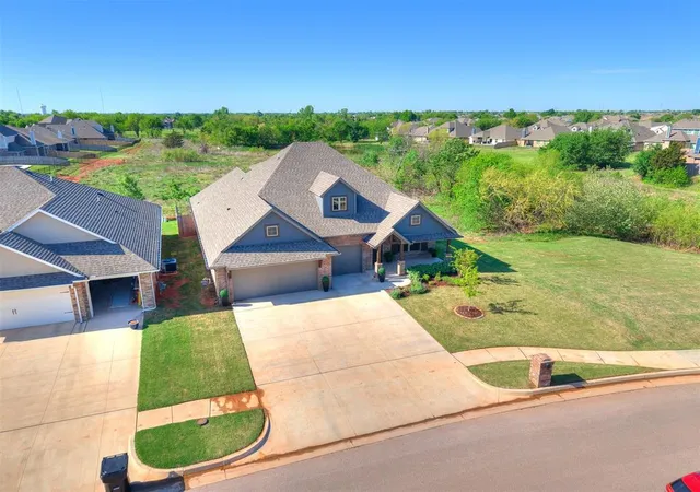 Photo 1 of Single family home for sale at 1500 Ne 33rd Terrace, Moore, OK 73160 | MLS# 1166532 | Listing updated on 2025-10-08