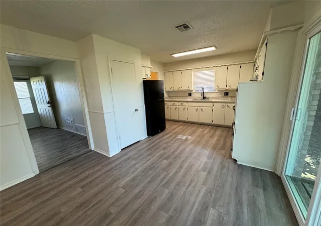 2nd image of 201 Nw 85th St, Oklahoma City, OK 73114 | MLS# 1166665