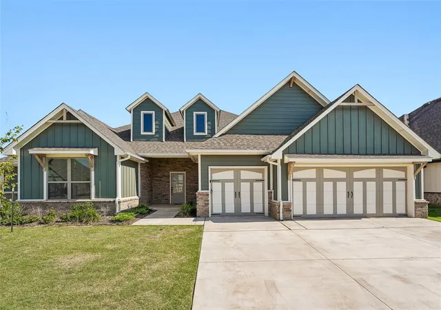 Photo 2 of Single family home for sale at 9317 Nw 116th St, Yukon, OK 73099 | MLS# 1167265 | Listing updated on 2026-08-21
