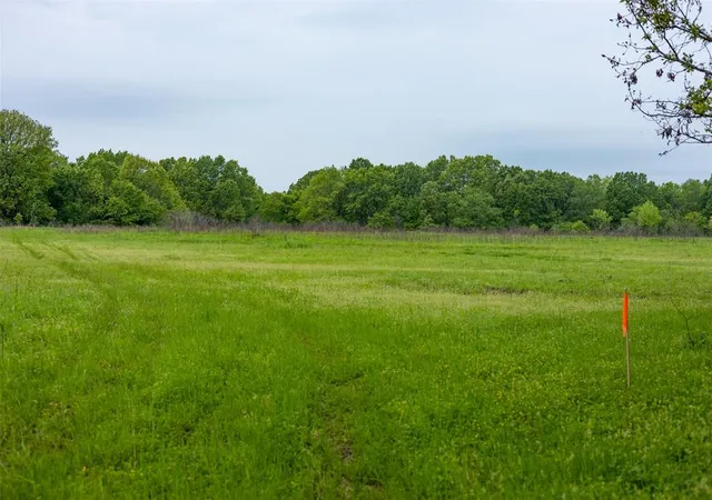 2nd image of 1 Ns 4120th Rd, Eufaula, OK 74432 | MLS# 1167562