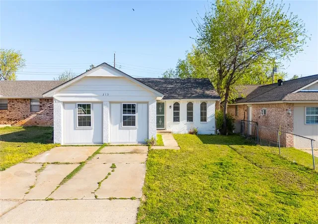 1st image of 213 Nw 86th St, Oklahoma City, OK 73114 | MLS# 1167588
