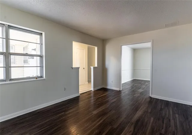 Homes for sale in Oklahoma City, OK | 412 Wildewood Ter, Oklahoma City, OK 73105 | MLS# 1167599