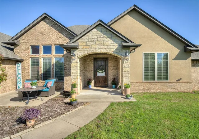 4th image of 7437 Sw 105Th St, Oklahoma City, OK 73173 | MLS# 1167843