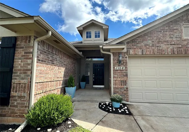 3rd image of 2328 Nw 191St Ct, Edmond, OK 73012 | MLS# 1167877