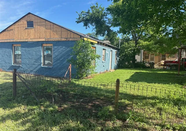 Photo 26 of Single family home for sale at 524 S 11th Street, Frederick, OK 73542 | MLS# 1168106 | Listing updated on 2025-08-05