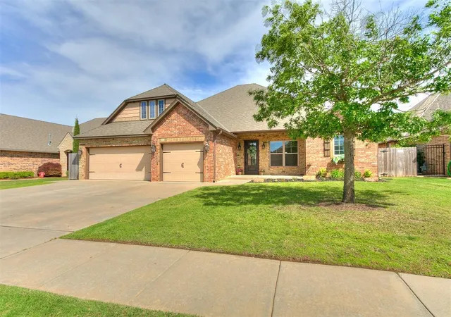 Photo 1 of Single family home for sale at 1808 Lago Dr, Oklahoma City, OK 73160 | MLS# 1168378 | Listing updated on 2025-10-14