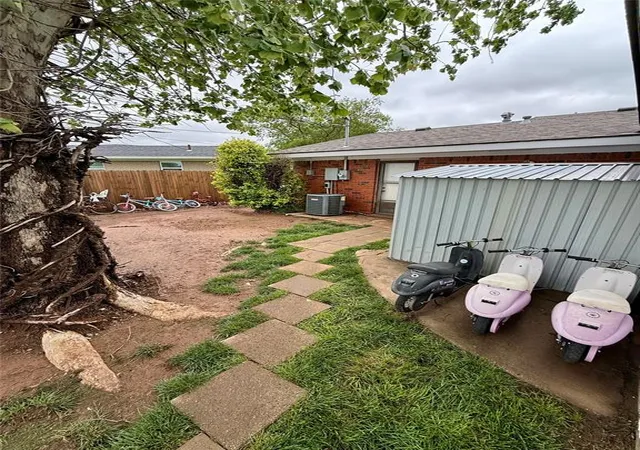Photo 29 of Single family home for sale at 612 Vine St, Altus, OK 73521 | MLS# 1168423 | Listing updated on 2025-12-30