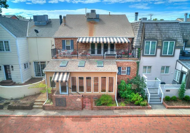 Photo 2 of Townhouse for sale at 3107 Nw 63rd St #40, Oklahoma City, OK 73116 | MLS# 1168560 | Listing updated on 2026-02-15