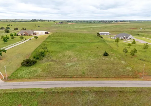 1st image of N 2440 Rd #North, Weatherford, OK 73096 | MLS# 1168833