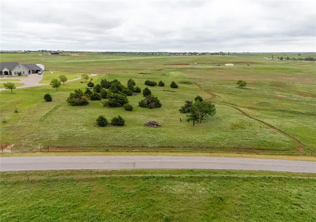 2nd image of N 2440 Rd #South, Weatherford, OK 73096 | MLS# 1168840