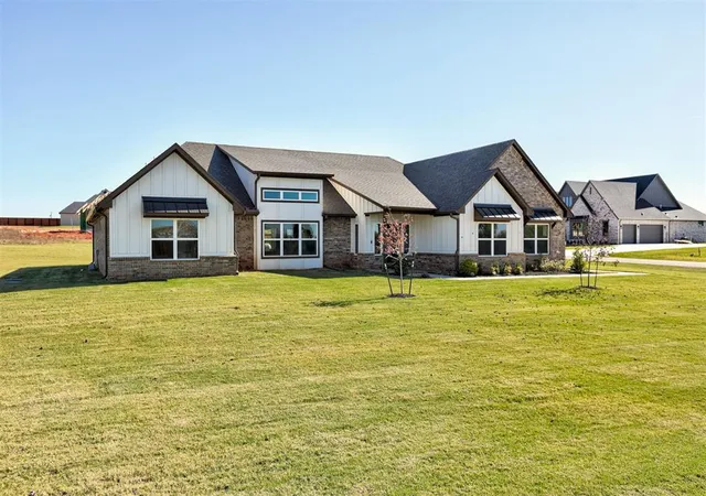 4th image of 2980 Two Socks Run, Guthrie, OK 73044 | MLS# 1169251