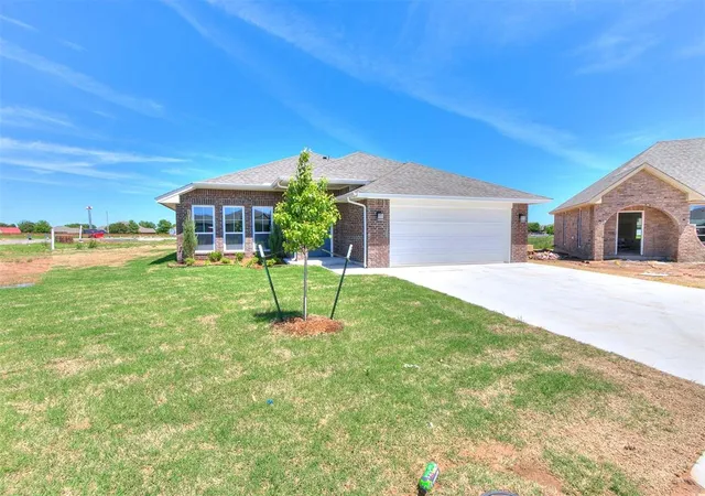 2nd image of 1680 Bloomington Ct, Newcastle, OK 73065 | MLS# 1169366