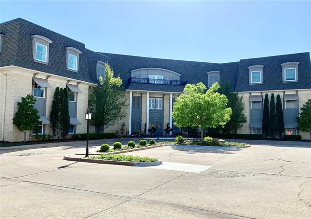 Photo 1 of Condo for sale at 1114 Sherwood Ln #B-2, Nichols Hills, OK 73116 | MLS# 1169577 | Listing updated on 2025-05-17