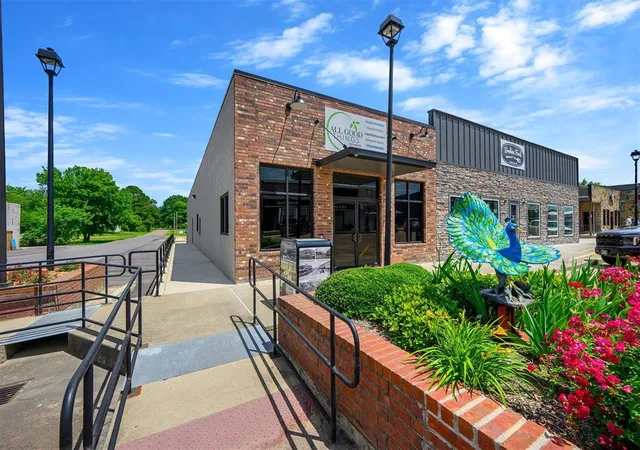 5th image of 124 N Main St, Broken Bow, OK 74728 | MLS# 1169733