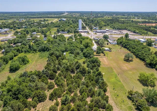 2nd image of 18465 Ne 23rd St, Harrah, OK 73045 | MLS# 1169843
