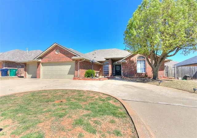 5th image of 418 Palo Verde Dr, Yukon, OK 73099 | MLS# 1170104