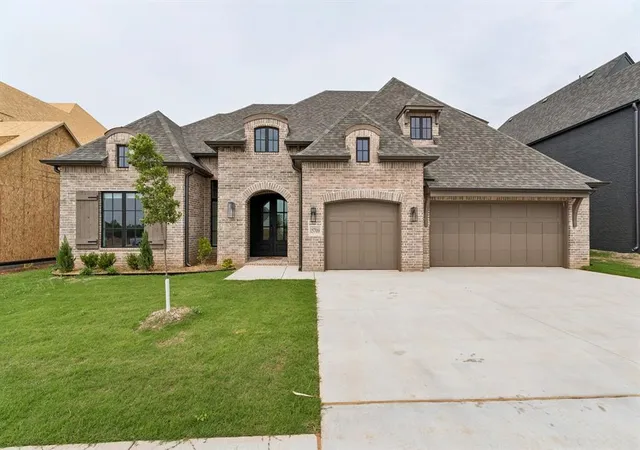 Photo 3 of Sale Pending at 15709 Paterson Ave, Oklahoma City, OK 73078 | MLS# 1170207 | Listing updated on 2026-08-26