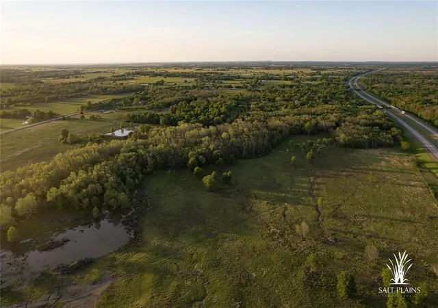 4th image of 421019 E 1040 Rd, Checotah, OK 74426 | MLS# 1170547