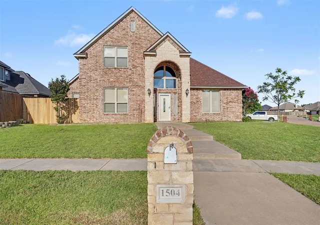 3rd image of 1504 Sw Brentwood Blvd, Lawton, OK 73505 | MLS# 1170626