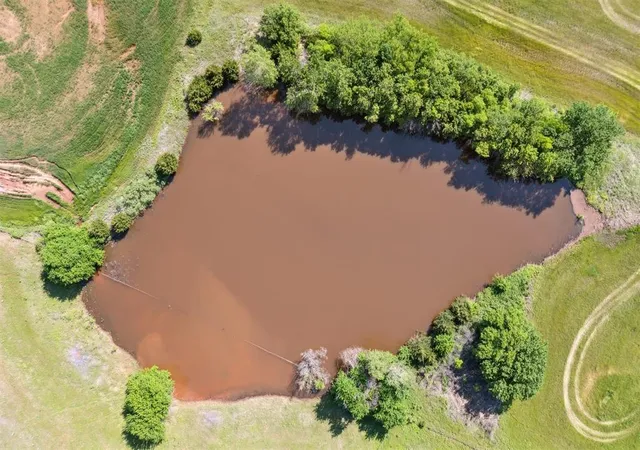 4th image of 9000 W Camp Dr, Guthrie, OK 73044 | MLS# 1170679