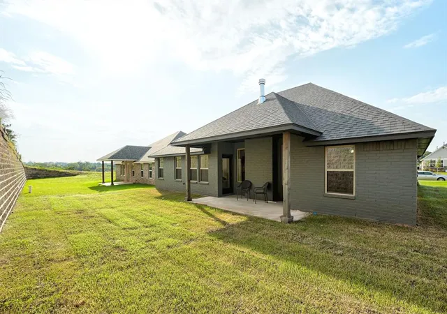 35th image of 6301 Frankie Lynn Ln, Edmond, OK 73034 | MLS# 1170775