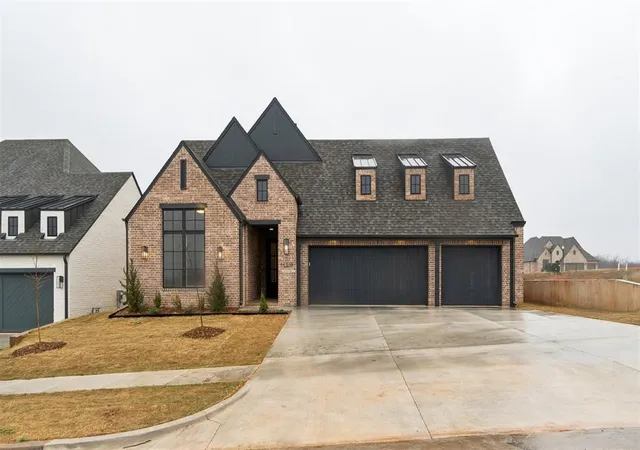 3rd image of 15309 Starlight Ln, Oklahoma City, OK 73078 | MLS# 1170877