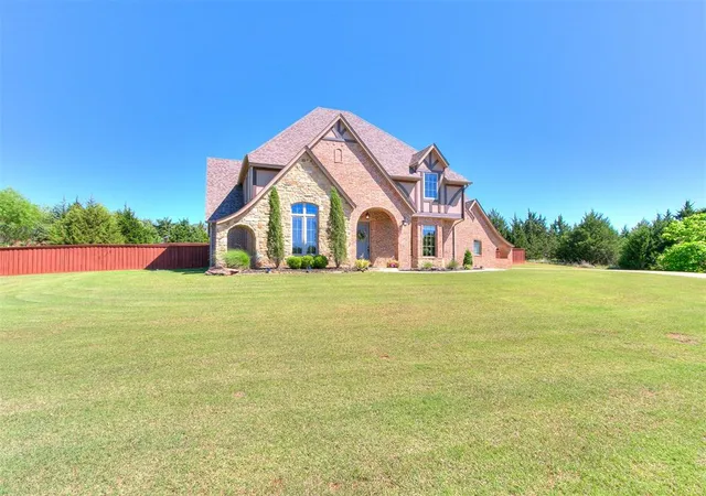 1st image of 14210 Jack Rabbit Trl, Edmond, OK 73034 | MLS# 1170952