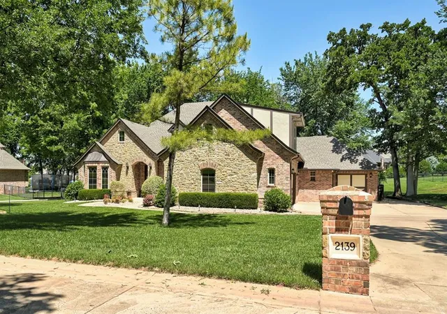 4th image of 2139 Rivanna Way, Edmond, OK 73034 | MLS# 1171042