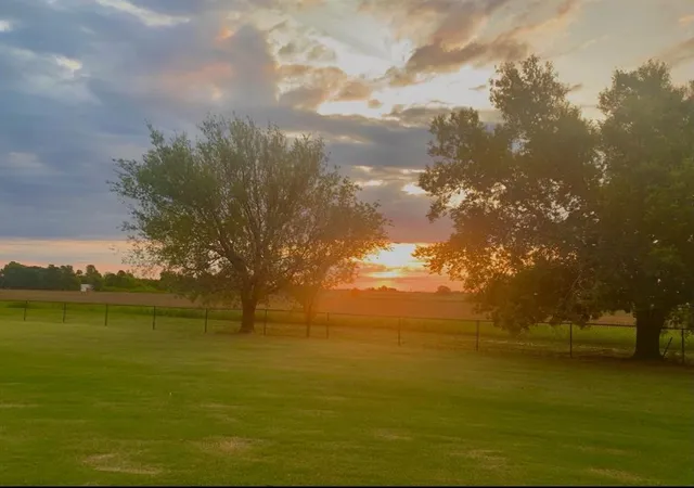 2nd image of 710 Isaiah Ln, Tuttle, OK 73089 | MLS# 1171189