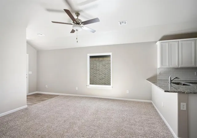 5th image of 12704 Torretta Way, Yukon, OK 73099 | MLS# 1171370