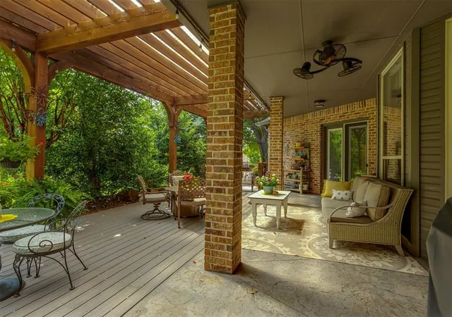 2nd image of 3122 Thornbrooke Blvd, Edmond, OK 73013 | MLS# 1171419