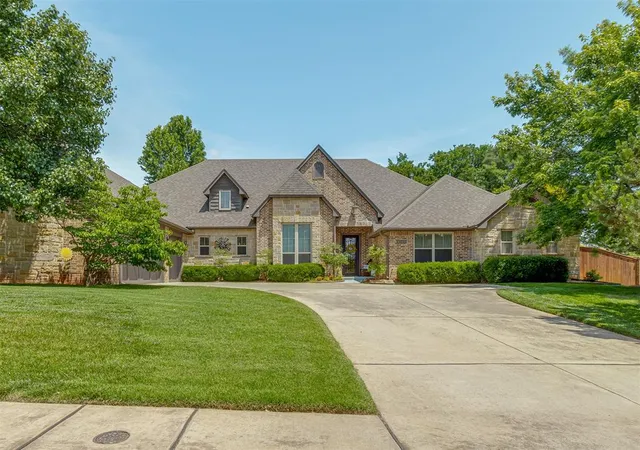 5th image of 3122 Thornbrooke Blvd, Edmond, OK 73013 | MLS# 1171419