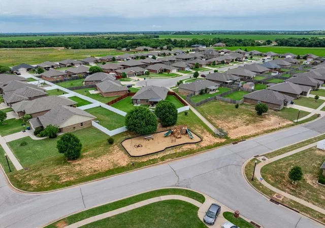 45th image of 1712 Bloomington Ct, Newcastle, OK 73065 | MLS# 1171505