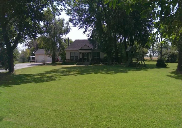 Photo 1 of Single family home for sale at 1505 N Piedmont Rd, Yukon, OK 73099 | MLS# 1171562 | Listing updated on 2025-10-18
