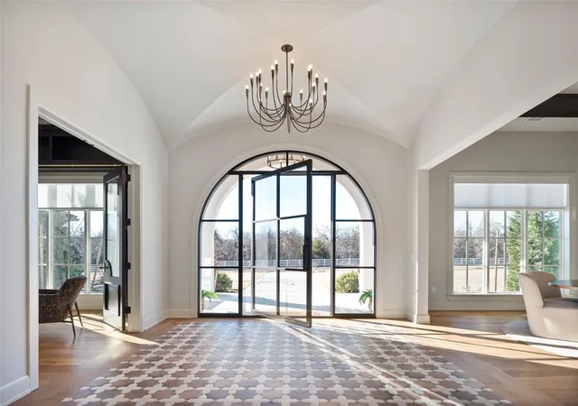 Photo 2 of Mansion for sale at 13500 Adero Dr, Jones, OK 73049 | MLS# 1171737 | Listing updated on 2025-09-16